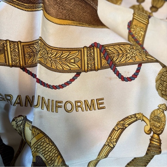 Hermès Grand Uniforme Silk Scarf - Picture 9 of 11